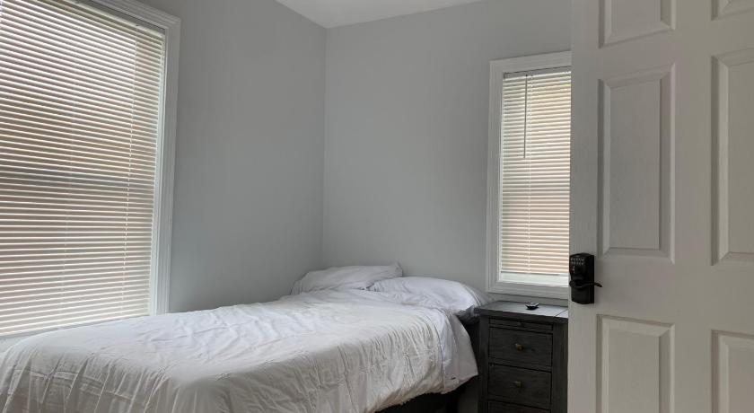 Twin XL Bed - Boston - RM 1