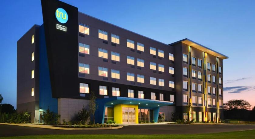 Tru by Hilton Fayetteville Fort Liberty