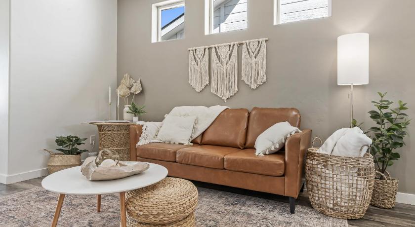 The Bella! West Nampa Private 3 Bedroom Home