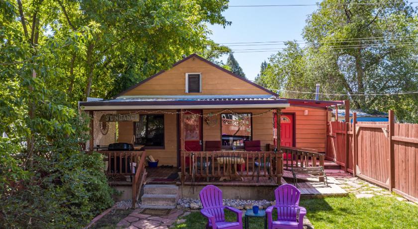 Lava Hideout Cabins