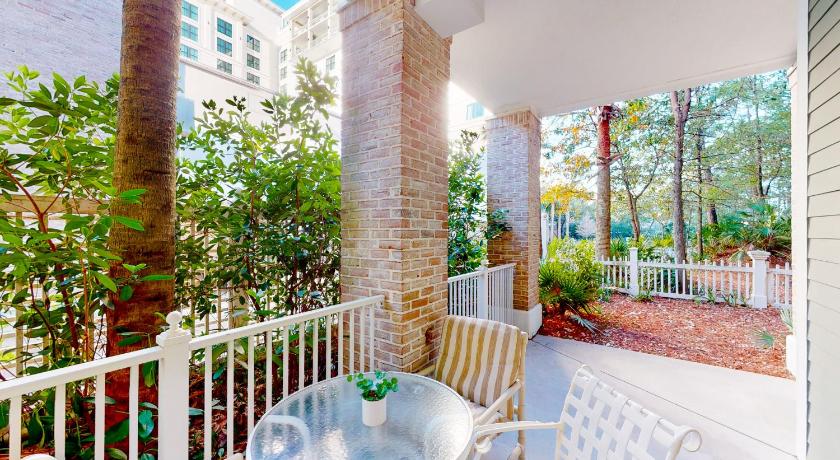 Baytowne Wharf - Pilot House #135