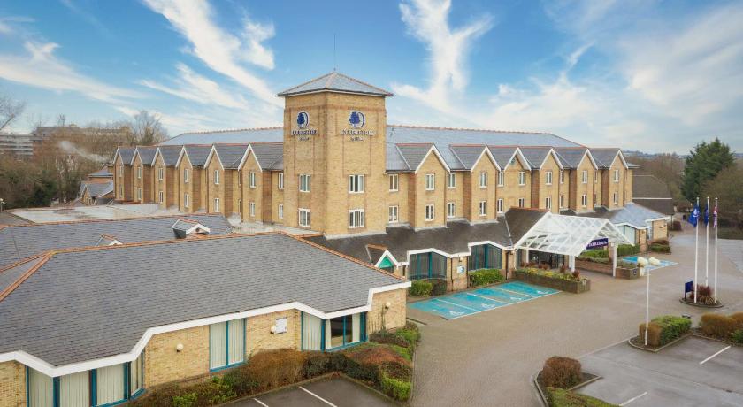 DoubleTree by Hilton London Elstree