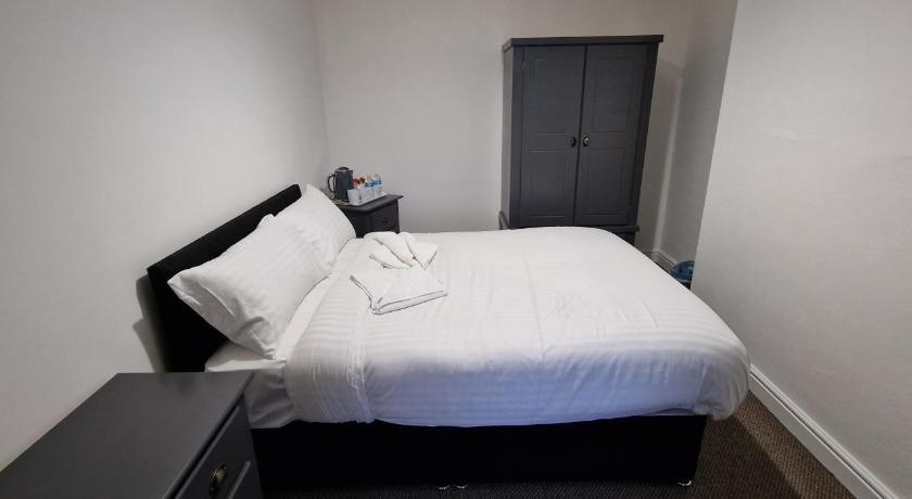 SELF CHECK IN APARTMENT DONCASTER