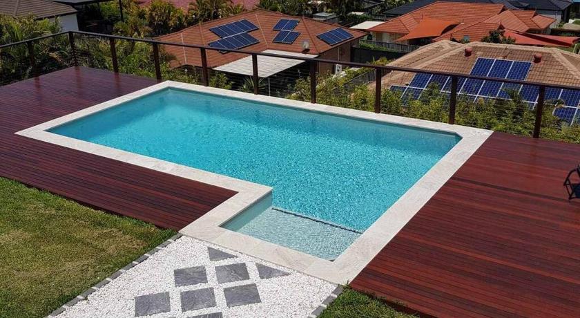 Family Fun Oasis Pool Retreat Near Theme Parks
