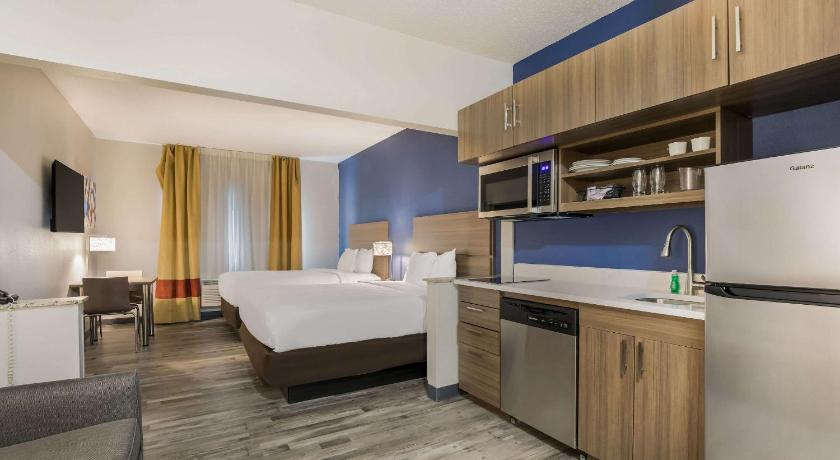 MainStay Suites Joliet I-80