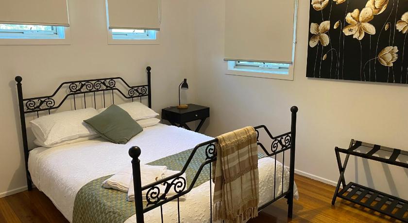 The Delightful Tee House - Kilmore