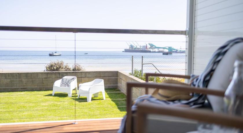 Port Lincoln Beachfront Apartments