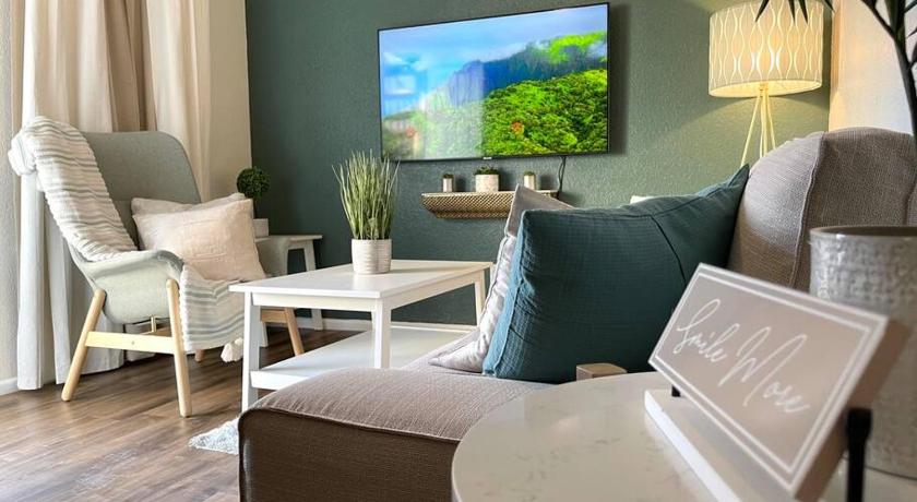 Contemporary 2-Bedroom Rental Unit