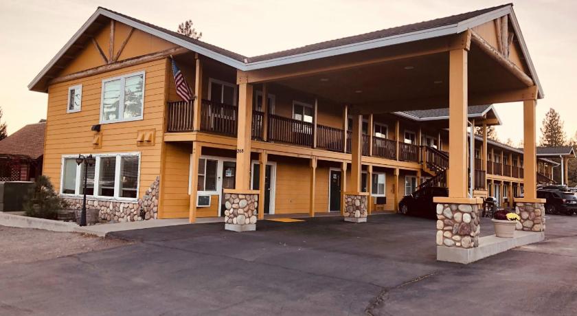 Antlers Inn
