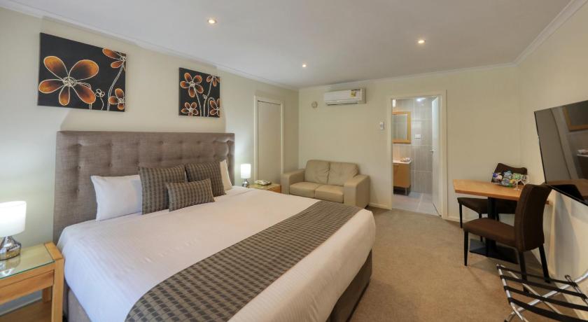 New Crossing Place Motel