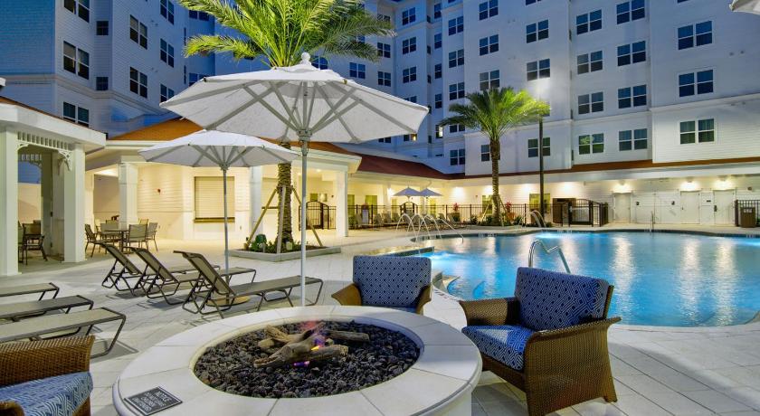 Residence Inn Orlando at FLAMINGO CROSSINGS® Town Center