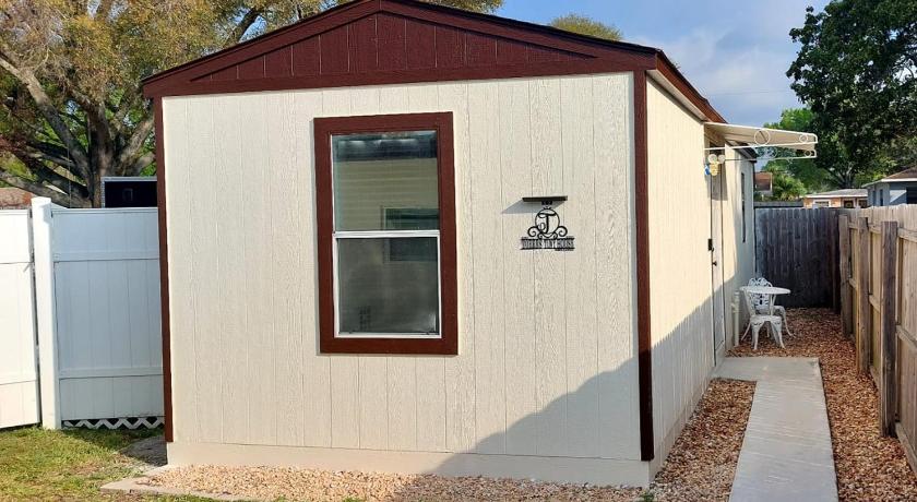 Torres Tiny Home Midtown WestTampa RJS