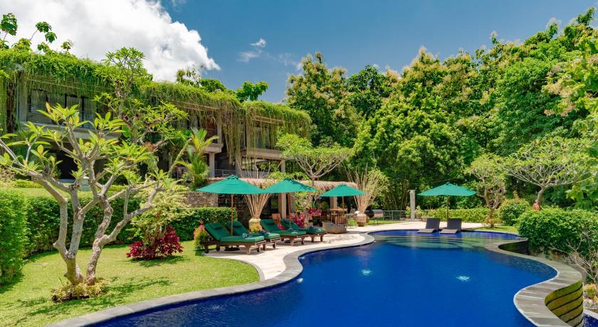 Alamanda Lovina Resort