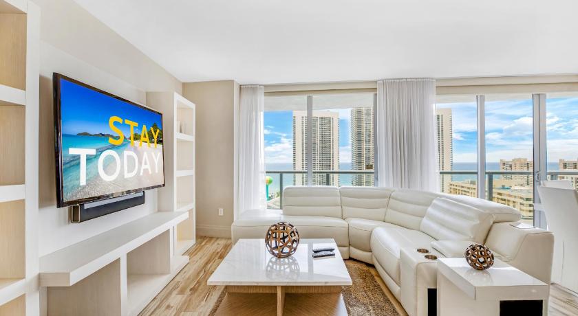 Beachwalk Resort - BRIGHT OCEAN VIEW CONDO LUXURY 3BDR