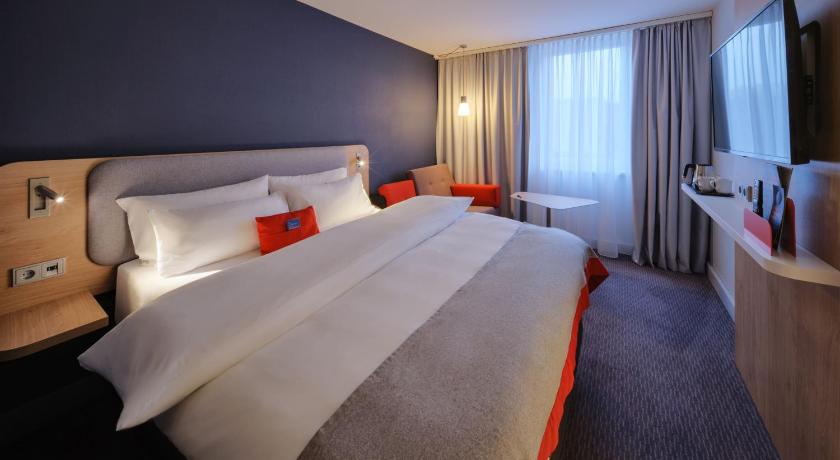 Holiday Inn Express Cologne Troisdorf By IHG