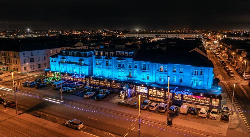 Lyndene Hotel