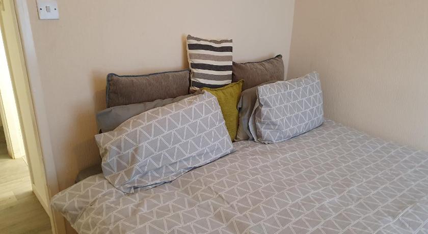 Litherland Apartment