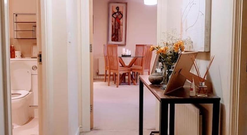 Central spacious and secure with a double bed