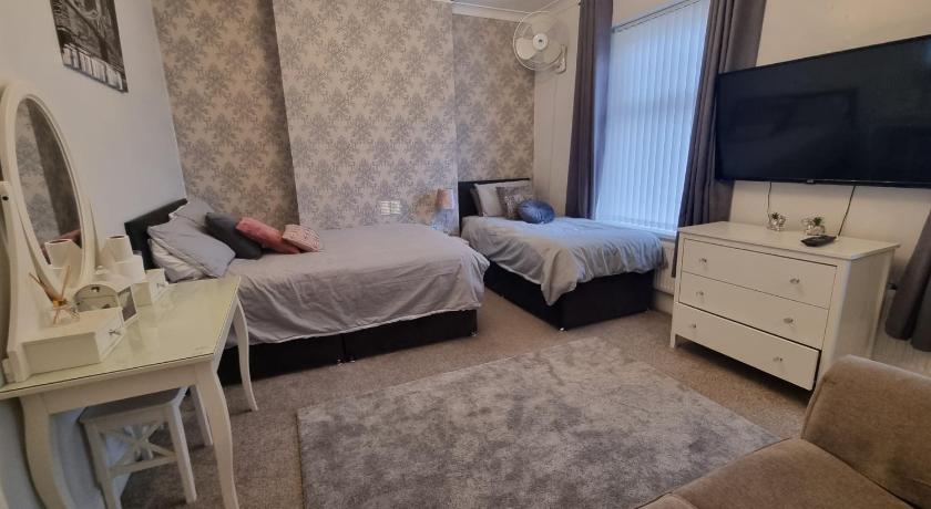 Private Luxury Double Room In Cardiff