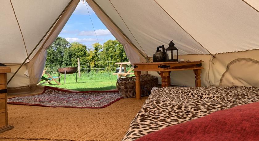 Home Farm Radnage Glamping Bell Tent 5, with Log Burner and Fire Pit