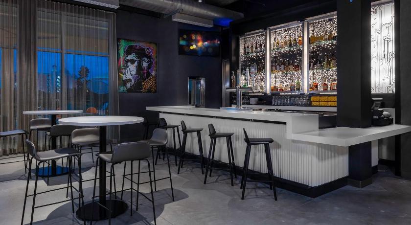 Aloft Orlando Lake Buena Vista