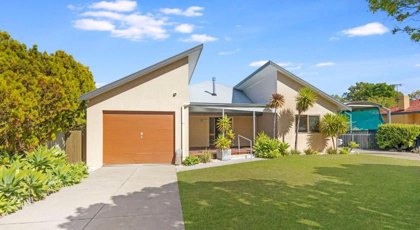 Swell Times Holiday Home Busselton