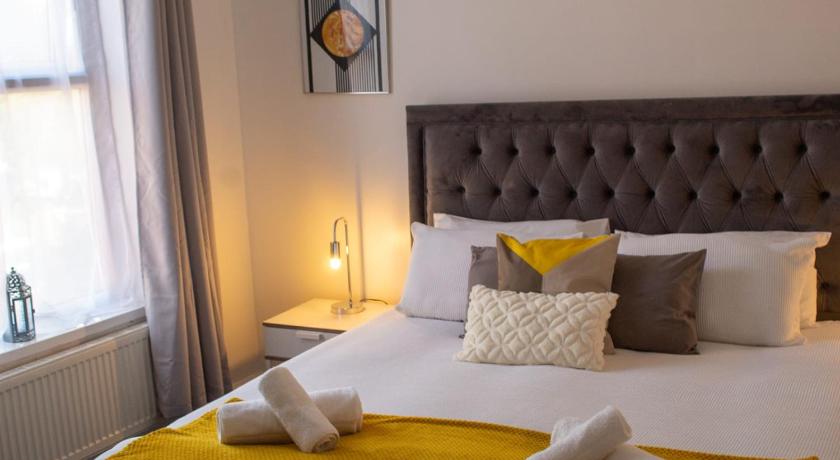 SHM Stays HS2 workers Great for long term stays & Short Stays, 15 min drive to City Centre & Airport
