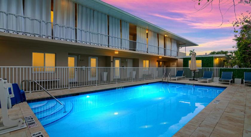Beach Luxury 805