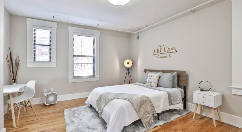 **NEW RADiant Stay in the Thrust of OTR* w/Parking