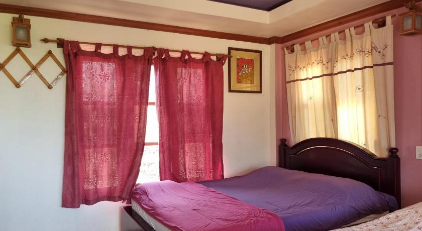 Hello Sichang Bungalow
