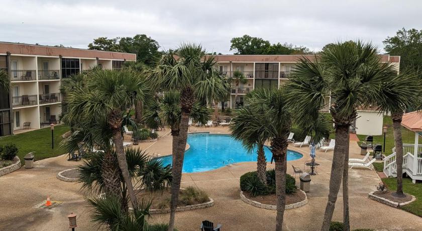 Biloxi Beach Condo-B