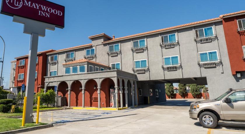 Maywood Inn
