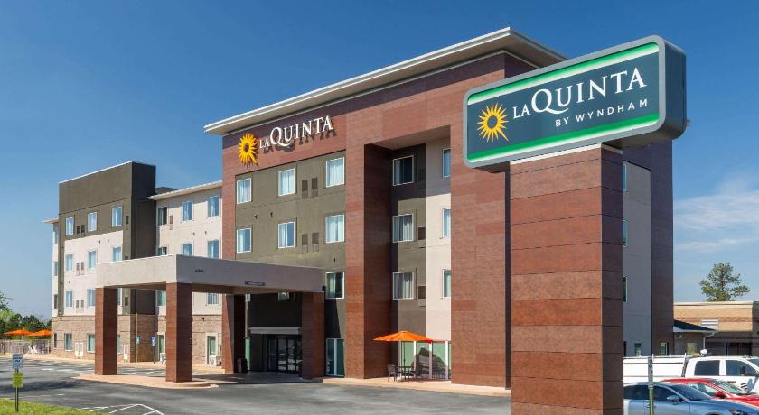 La Quinta Inn & Suites by Wyndham Augusta/Fort Eisenhower
