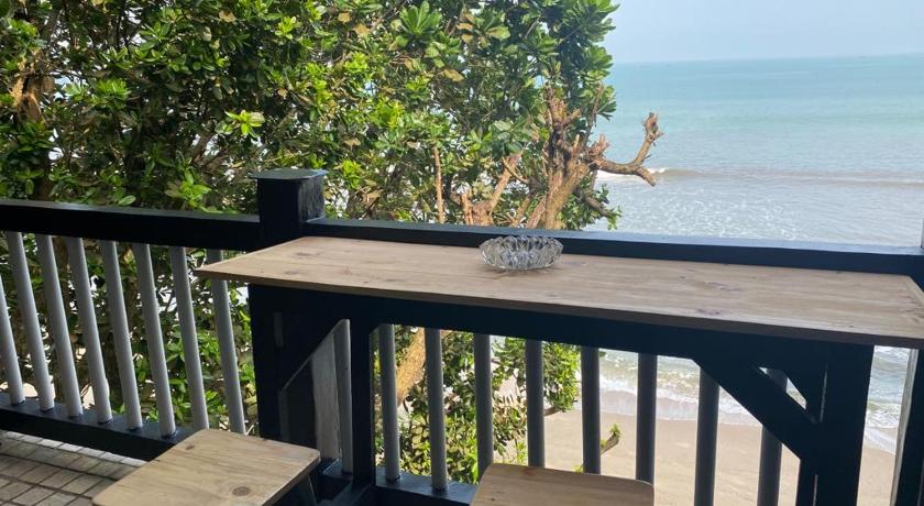 ocean view studio room by hello beach