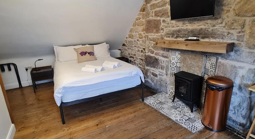 Ness City Cottage