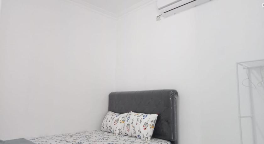 KENARI P25 HOMESTAY Syariah