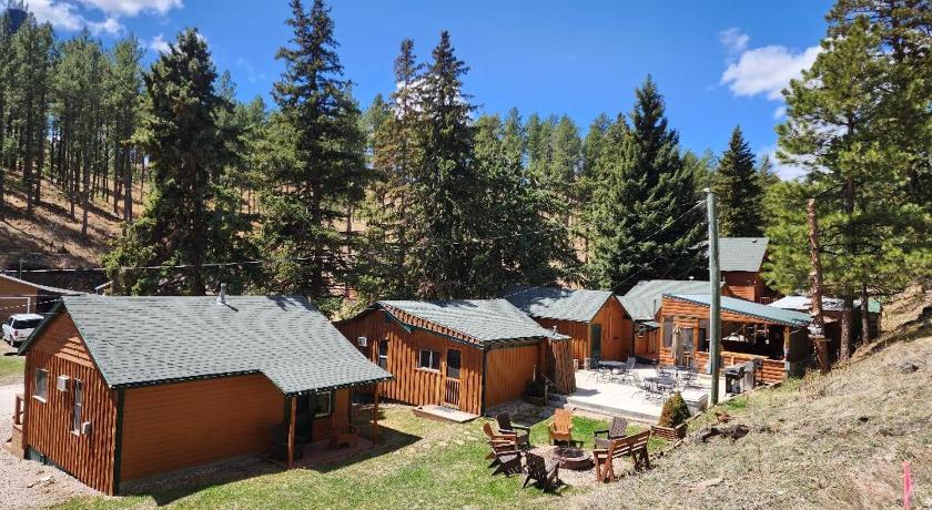 Allen Gulch Cabins