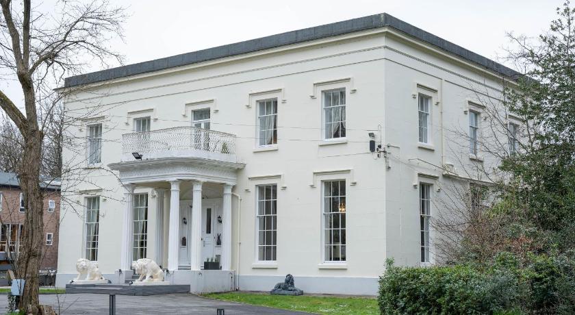 RainHill Hall Hotel