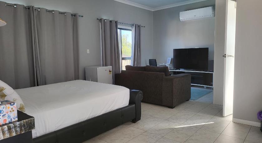 T&V Suites