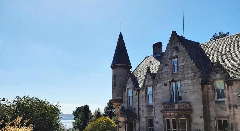 Taypark House