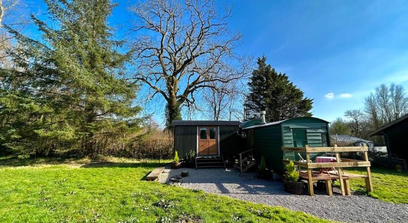 Shepherds Hut in enclosed field