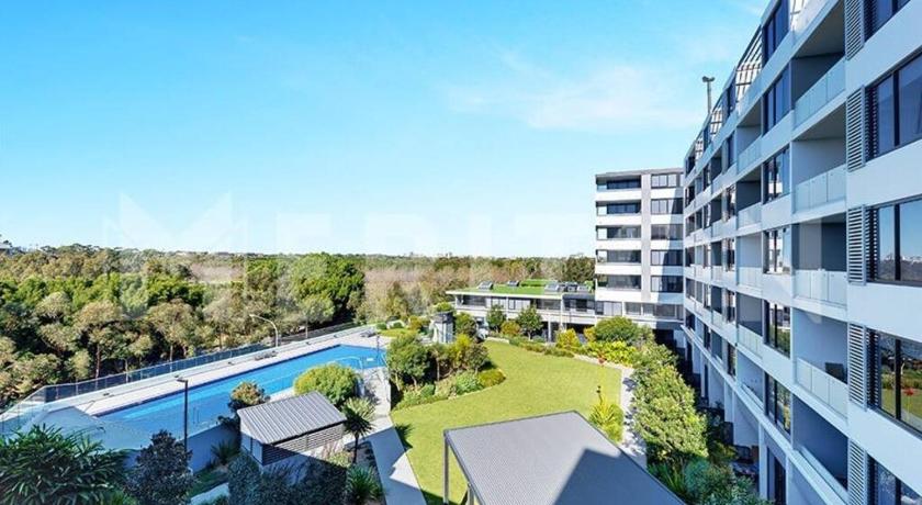 Four bedroom apartment with facilities in Olympic Park