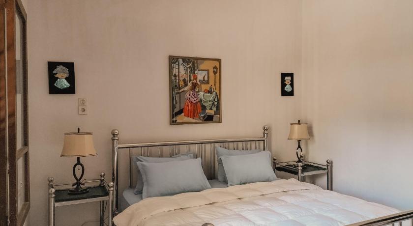 BRUSSELS HOMESTAY BALIGE