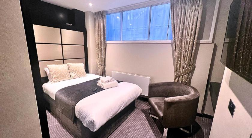 Great St Helen Hotel