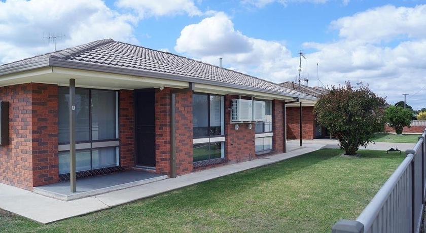 Maude St Apartments