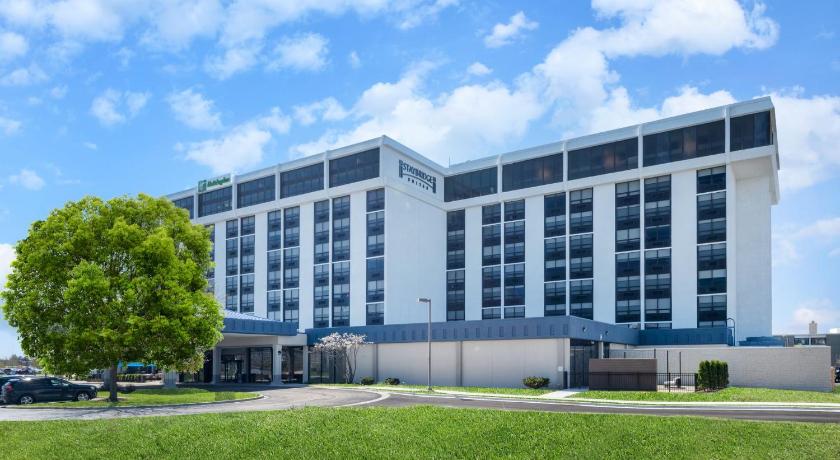 Holiday Inn Chicago O'Hare - Rosemont by IHG (Staybridge Suites Chicago O 'Hare-Rosemont by IHG)