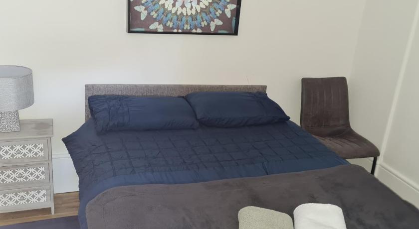Cozy apartment in Burton town centre