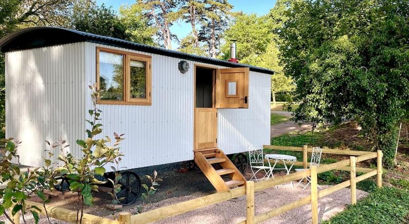 The Hereford Hut, Charming 1 bedroom Shepherds Hut