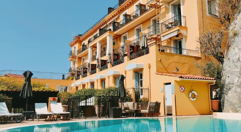 La Perouse Hotel 메인사진