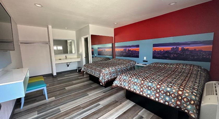 La Casa Motel, Burbank Airport